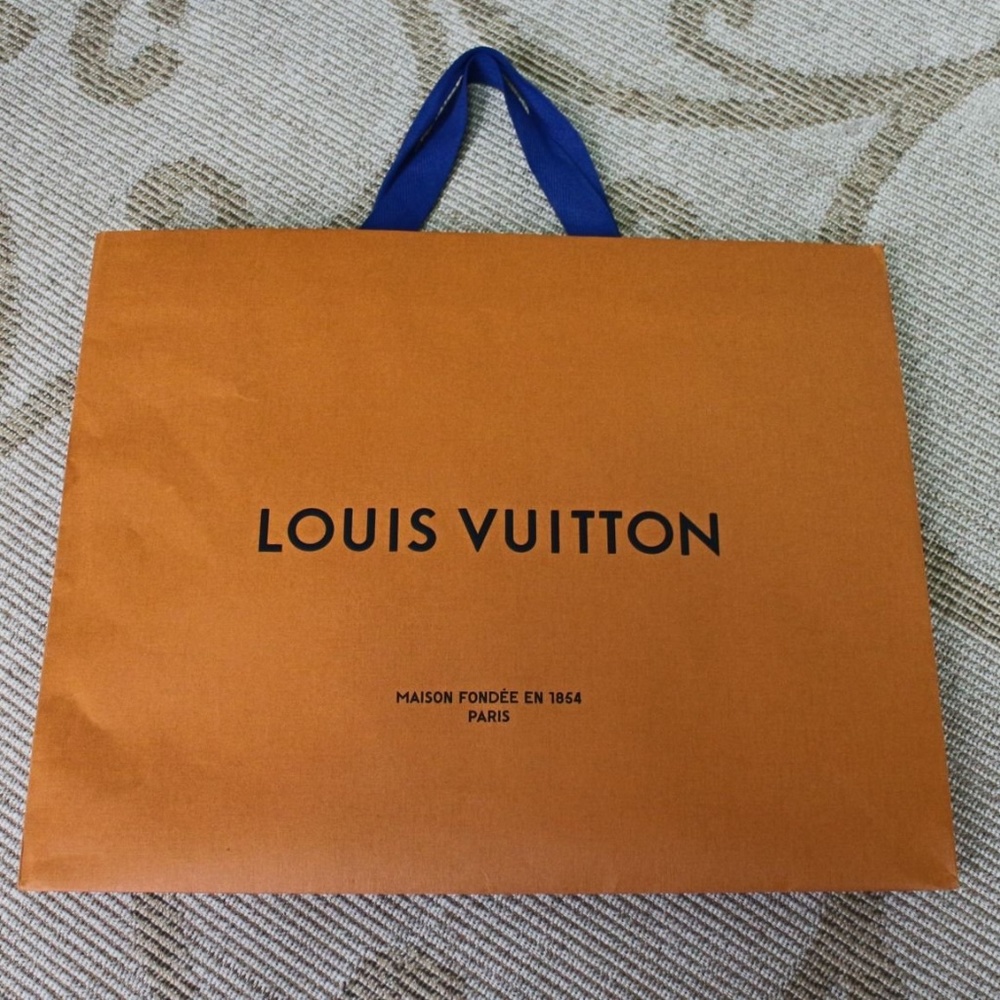 Louis Vuitton Bag - Replacement Bag, Collection
